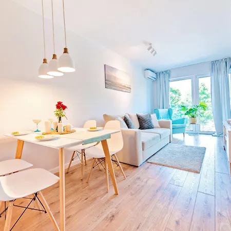 Apartmán Homely Place - Parking 7 *